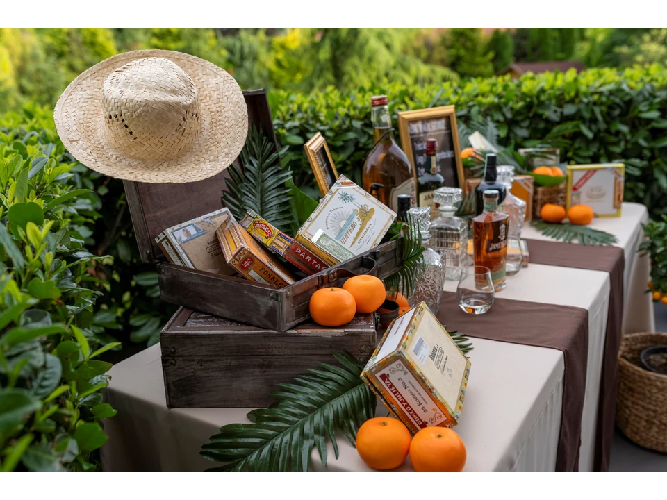 whiskey asztal dekoráció