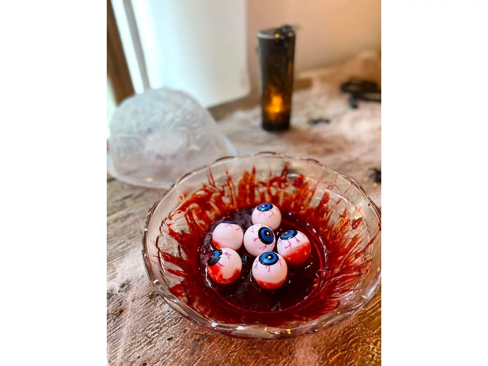 Halloween asztaldekoráció